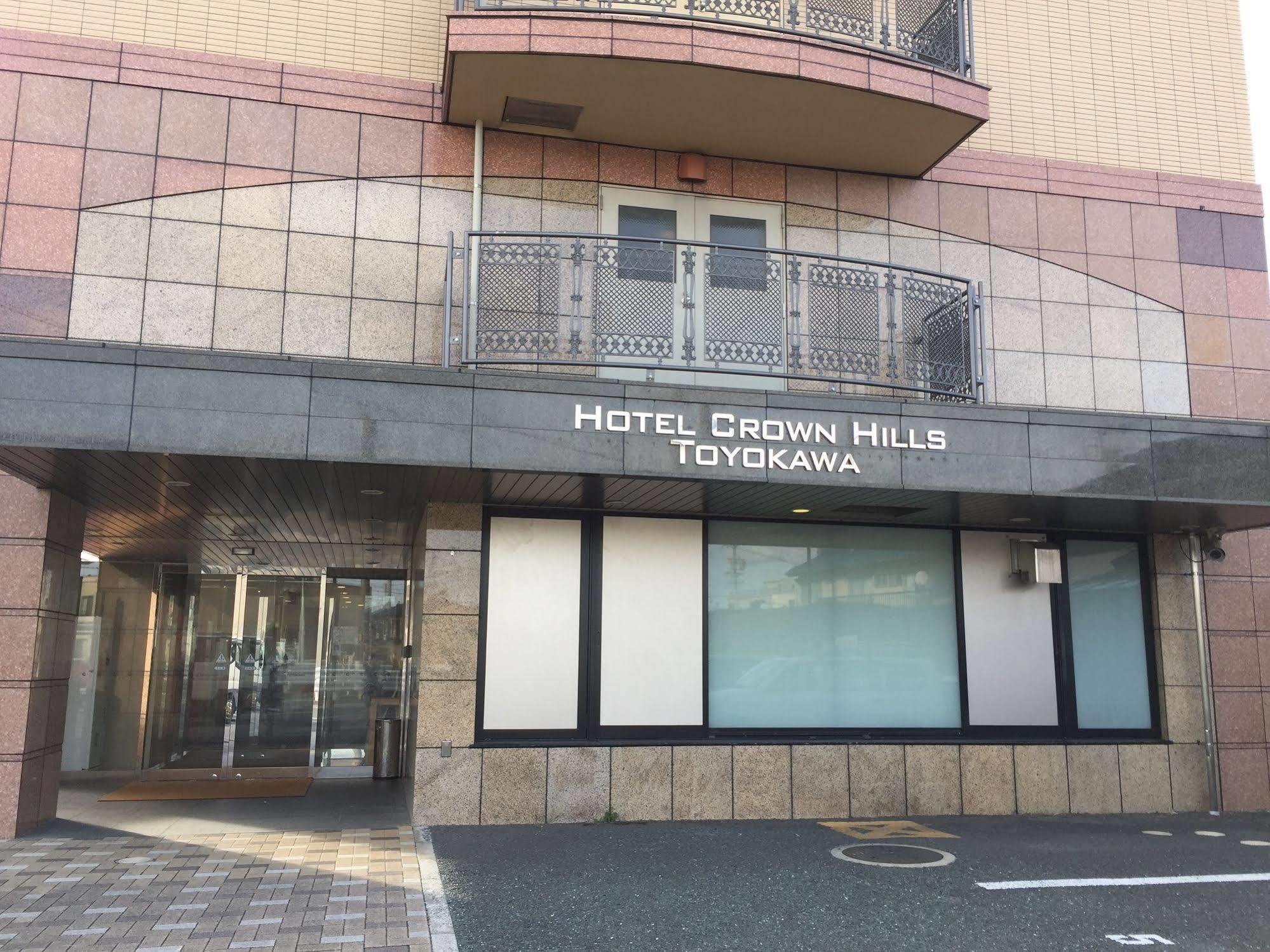 Hotel Crown Hills Toyokawa Exterior foto
